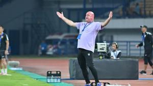Ekspresi-Pelatih-Persib-Bandung-Bojan-Hodak.jpg