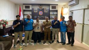 Foto-Bersama-Bupati-Ende-dan-Manajemen-Unit-Unit-PLN-di-Kabupaten-Ende.jpg