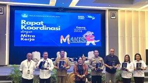 Foto-bersama-usai-peluncuran-Balai-Bahasa-NTT.jpg