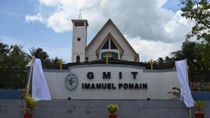 Gedung-Baru-Gereja-GMIT-Imanuel-Ponain-Kabupaten-Kupang.jpg