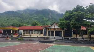 Gedung-Polres-Flores-Timur.jpg