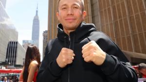 Gennadiy-Golovkin-tengah-mempertimbangkan-kembali-ke-ring.jpg