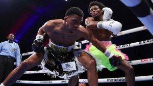 Hasil-Tinju-Dunia-Raymond-Ford-Raih-Gelar-IBF-Usai-Menang-Angka-Mutlak-atas-Thomas-Mattice.jpg