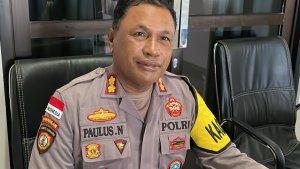 Kapolres-Sabu-Raijua-AKBP-Paulus-Natonis-mengimbau-masyarakat-agar-tertib-berlalu-lintas.jpg