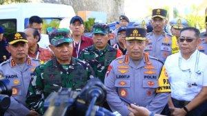 Kapolri-dan-Panglima-TNI-memberi-keterangan-usai-meninjau-venue-WWF-Balijpg.jpg