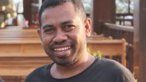 Karolus-Banda-Larantukan.jpg