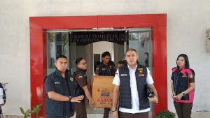 Kejari-Sumtim-geledah-kantor-KPU-Sumba-Timur.jpg