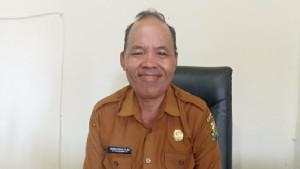 Kepala-Dinas-PPO-Kabupaten-Manggarai-Wensislaus-Sedan.jpg