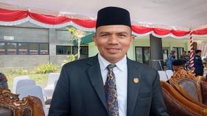 Ketua-DPRD-Manggarai-Barat-Benediktus-Nurdin123.jpg