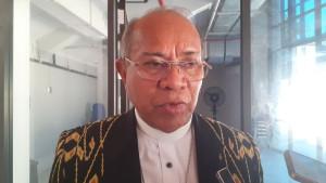 Ketua-Yayasan-UKAW-Kupang-Pdt-Mesakh-Daniel-Beeh.jpg