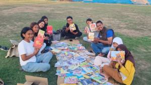 Komunitas-Literasi-Rote-Ndao-gelar-aksi-membaca.jpg