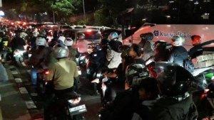 Macet-Parah-di-Puncak-Bogor.jpg