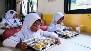 Makan-Gizi-Gratis.jpg