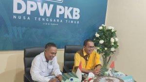 Melki-Laka-Lena-duduk-bersama-Ketua-desk-Pilkada.jpg