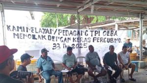 Nelayan-dan-Pedagang-Ikan-PPI-Oeba-Geram.jpg