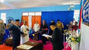 PELANTIKAN-Bupati-Ende-Yosef-Benediktus-Badeoda-melantik-Hery-Gani-menjadi-Dirut-Perumda.jpg