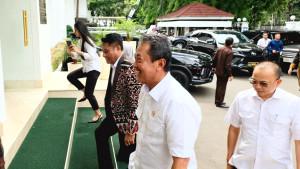 Paulus-Henuk-Temui-Menteri-KKP.jpg
