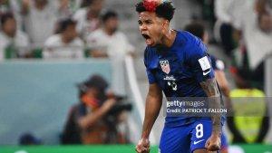 Pemain-internasional-USMNT-McKennie.jpg