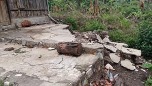 Penampakan-lokasi-longsor-di-Desa-Kiuola-Kabupaten-TTU-Provinsi-NTT.jpg