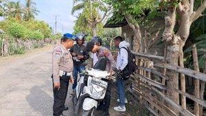 Personel-Polsek-Rote-Barat-Daya-saat-Operasi-Pekat-Turangga-2025.jpg