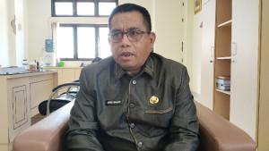 Plt-Asisten-II-Sekda-TTS-Apris-A-Manafe-saat-diwawancarai-POS-KUPANGCOM.jpg
