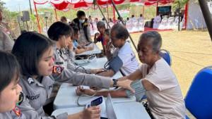 Polda-NTT-gelar-bakti-kesehatan-08102025.jpg