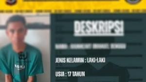Polisi-di-TTU-sebarkan-selebaran.jpg
