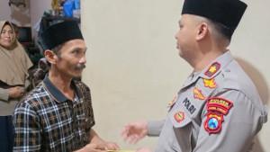 Polres-Probolinggo-memberikan-santunan-kepada-keluarga-korban-KKB-Papua.jpg