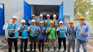 Pose-bersama-para-petugas-lingkup-PT-PLN-Persero.jpg