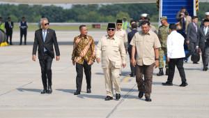 Prabowo-tiba-dari-mesir.jpg