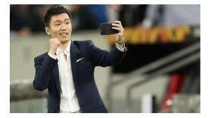 Presiden-Inter-Milan-Steven-Zhang-memuji-para-pemain.jpg