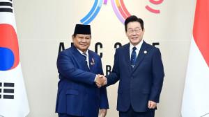 Presiden-Republik-Korea-Lee-Jae-myung-foto-bersama-Presiden-Indonesia.jpg