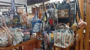 Produk-UMKM-di-Exotic-Komodo-di-Labuan-Bajo.jpg