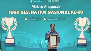 RSUP-Ben-Mboi-Kupang-terima-penghargaan.jpg