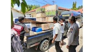 Ratusan-liter-miras-jenis-moke-yang-diamankan-Sat-Narkoba-Polres-Sikka.jpg