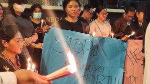 Salah-seorang-peserta-aksi-massa-dari-Solidaritas-Anti-Kekerasan.jpg