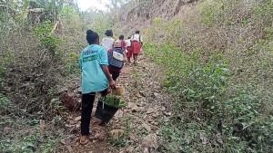 Sejumlah-siswa-SDN-Kolit-Desa-Ojang-Kecamatan-Talibura-Sikka.jpg