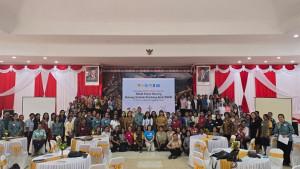 Sesi-foto-bersama-peserta-kegiatan.jpg