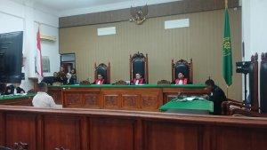 Sidang-perdana-kasus-KDRT-oknum-Satpol-PP-Albert-Solo-di-Pengadilan-Negeri-Kupang.jpg