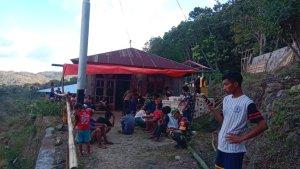 Situasi-di-rumah-duka-tempat-semanyam-korban-Thomas-Lame.jpg