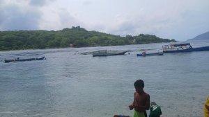 Suasana-sekitar-pesisir-Mulut-Kumbang-Desa-Alor-Kecil-tampak-sepi.jpg