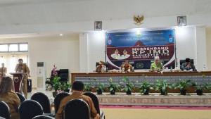 Suasana-sidang-di-DPRD-TTS.jpg