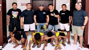 Subnit-Jatanras-Satuan-Reskrim-Polresta-Kupang-Kota-mengamankan-lima-orang.jpg