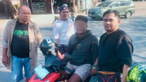 Tim-Serigala-Polsek-Kota-Lama-mengamankan-Rizky-di-Jalan-Timor-Raya.jpg