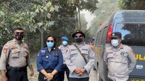 Tim-medis-BKO-Biddokkes-Polda-NTT-tetap-setia-melayani-masyarakat.jpg