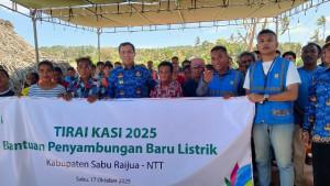 Tirai-Kasih-PLN-Sabu-Raijua.jpg