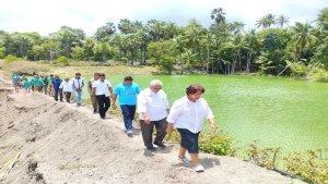 bupati-rote-ndao-kunjungi-tanggul-embung-oehe.jpg