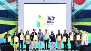 diskominfo-kota-kupang-terima-penghargaan-dari-pemerintah-jawa-barat.jpg
