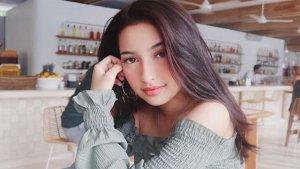 jennifer-coppen-umumkan-kehamilannya.jpg