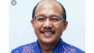 kadis-koperasi-dan-ukm-provinsi-ntt-kosmas-lana.jpg
